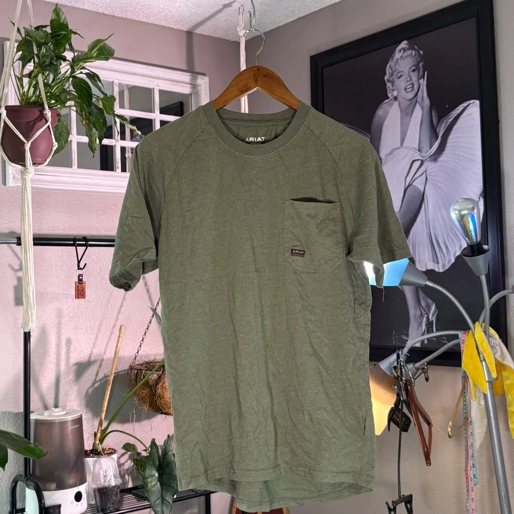 Ariat Rebar Men's Olive Green Pocket T-Shirt Workwear Size‎ Small